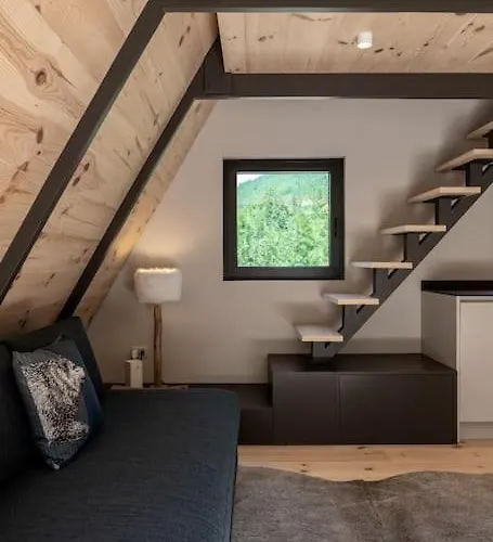 Tir Longe Chalet